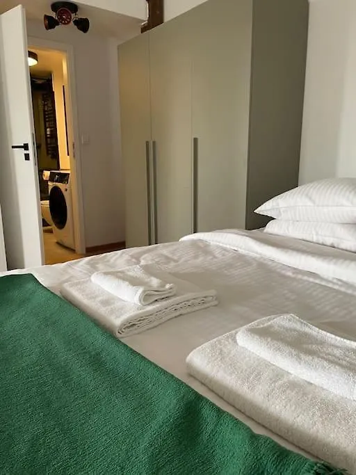 Appartamento Househost Apt Krowoderska 53 Cracovia